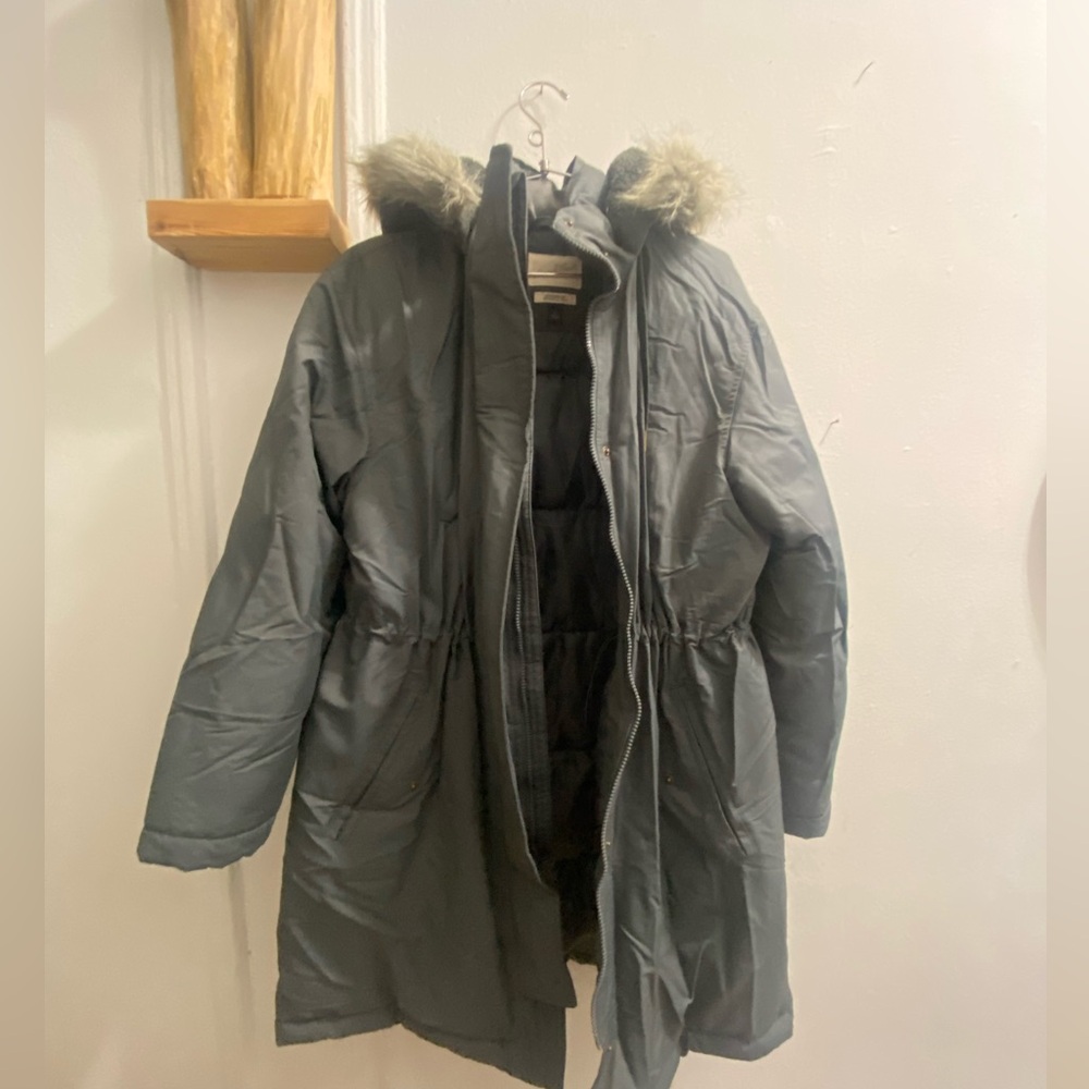 Universal Thread faux fur hoodie coat